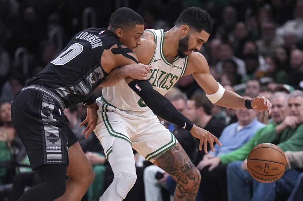 中实现了反 中实现了反