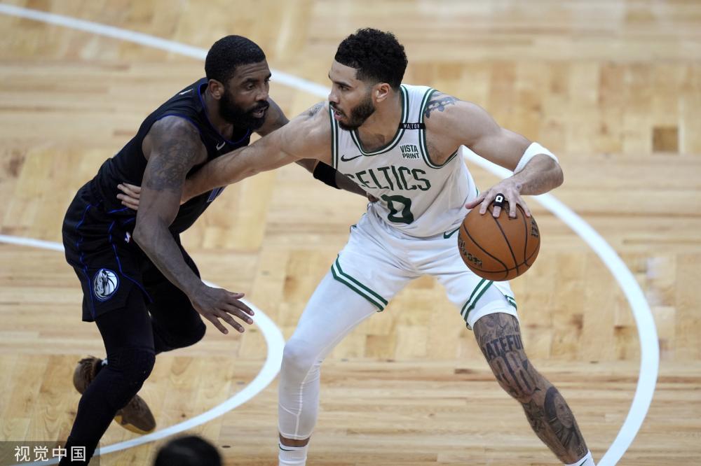 年轻球员的 年轻球员的